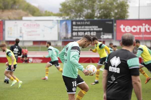 Directo | El Guijuelo pierde el liderato y encaja su primer gol; victoria del Salamanca UDS
