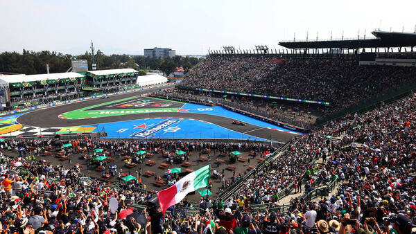 El Foro Sol, durante la clasificación del GP de México.
