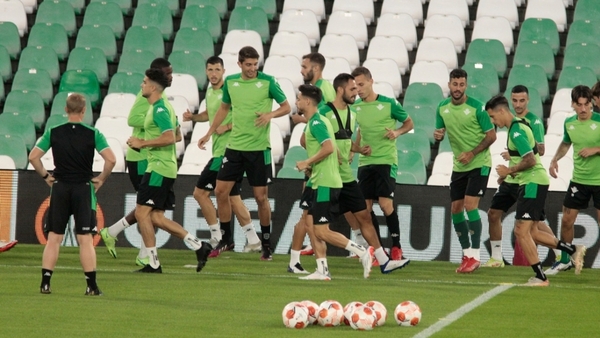 La previa del Betis - Leverkusen: Una eliminatoria por el liderato