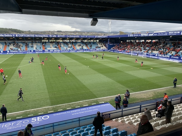 En directo: Ponferradina - Sporting, partido de Segunda División de fútbol