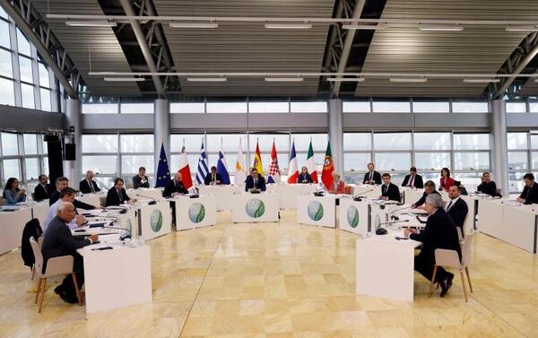 Directo | Sigue la Eurocumbre de Alicante minuto a minuto con Pedro Sánchez, Emmanuele Macron y Ursula Von der Layen