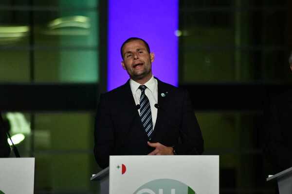 Directo | Sigue la Eurocumbre de Alicante minuto a minuto con Pedro Sánchez, Emmanuele Macron y Ursula Von der Layen