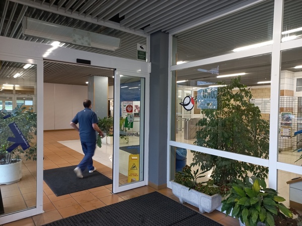 Bizkaia se libera de la mascarilla solo a medias