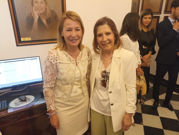 Así hemos contado la constitución de los ayuntamientos extremeños