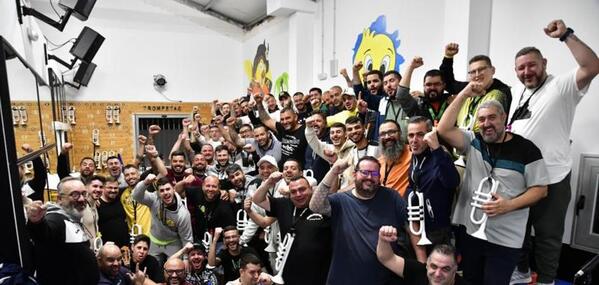 Emoción, crítica e ironía en la primera fase del concurso de murgas del carnaval de Las Palmas de Gran Canaria