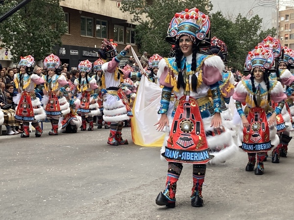 Carnaval de Badajoz: El Vaivén recupera para Badajoz el trono de las comparsas 17 años después
