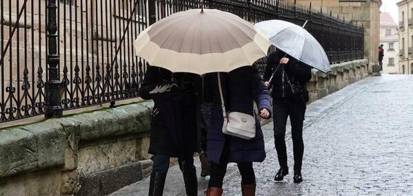 Directo | El fuerte temporal con viento y nieve pone en guardia a Salamanca