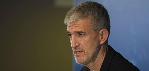 Real Sociedad: Roberto Olabe: «Puede que haya una salida en forma de cesión»