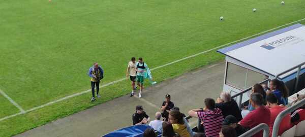 El Real Oviedo vence en Avilés