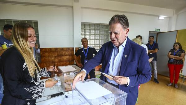 En directo: el PP gana en Asturias con tres diputados, uno más que el PSOE