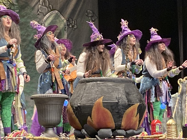 Carnaval de Badajoz: Los Chungos conquistan el bastón de mando de las murgas