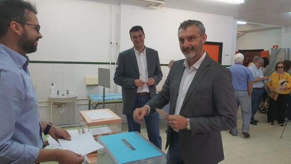 La participación a las 18 horas en la Región es ligeramente inferior a la de 2015