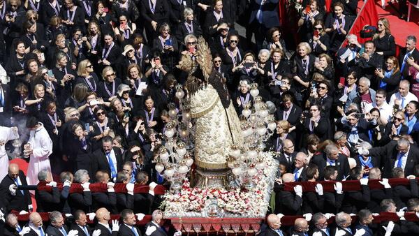 Minuto a minuto del centenario de la coronación de la Virgen de los Desamparados de Valencia
