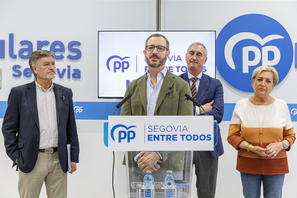 Mañueco y Feijóo arremeten en Valladolid contra el sanchismo