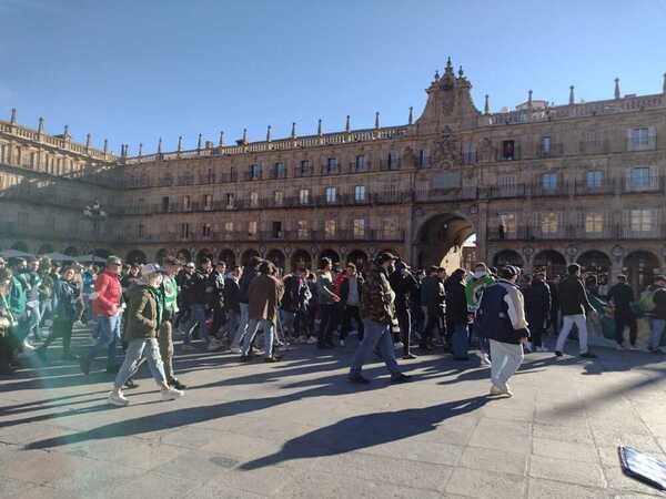 El Racing se suelta la melena