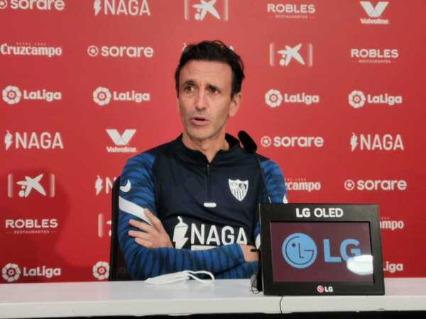 En la rueda de prensa previa al choque de esta el segundo técnico del Sevilla FC, Pablo Sanz, comentó la actualidad de su equipo #SevillaFC #SevillaFCCelta