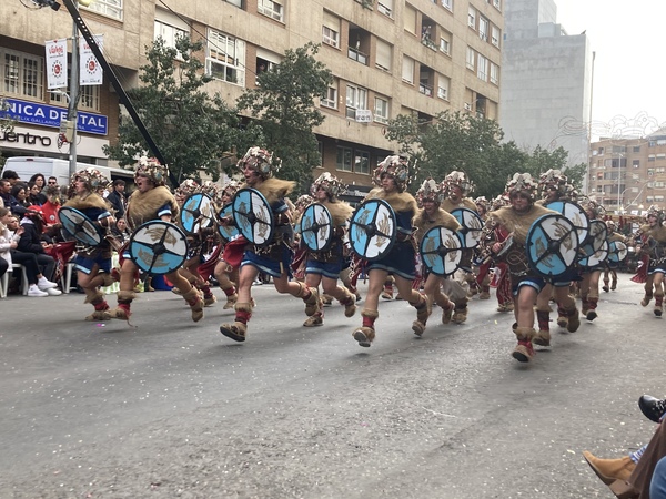 Carnaval de Badajoz: El Vaivén recupera para Badajoz el trono de las comparsas 17 años después